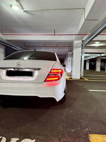Mercedes C 250 2012, 270,000 km - 1.8 л - Bakı