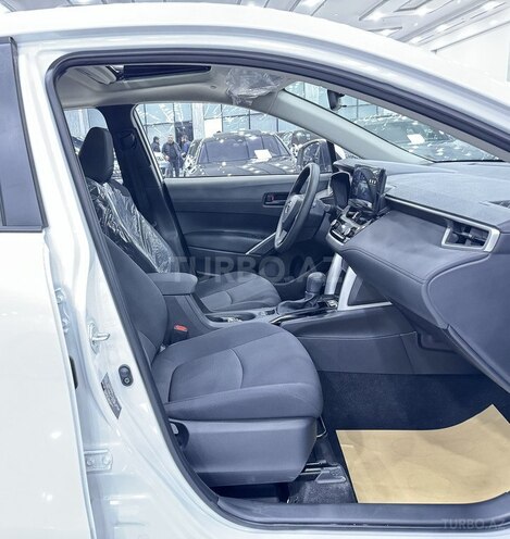 Toyota Corolla Cross 2025, 0 km - 2.0 l - Bakı