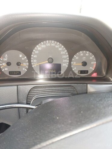 Mercedes E 320 1999, 275,653 km - 3.2 l - Bakı