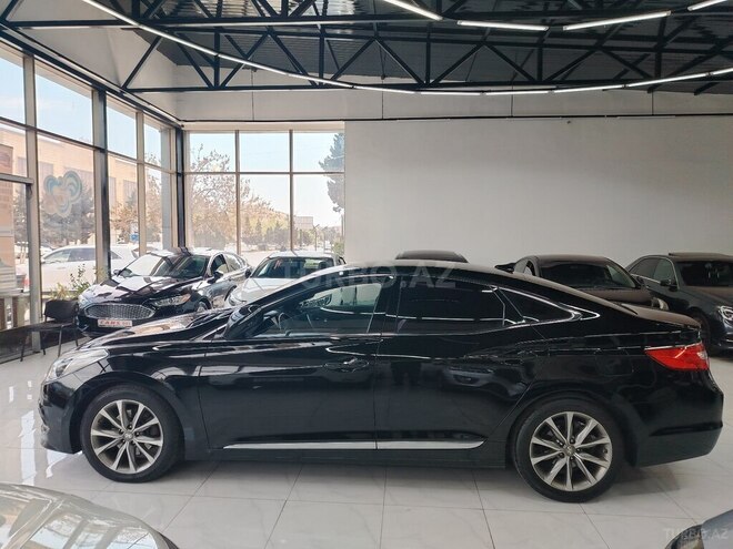 Hyundai Grandeur 2015, 215,000 km - 2.2 л - Sumqayıt