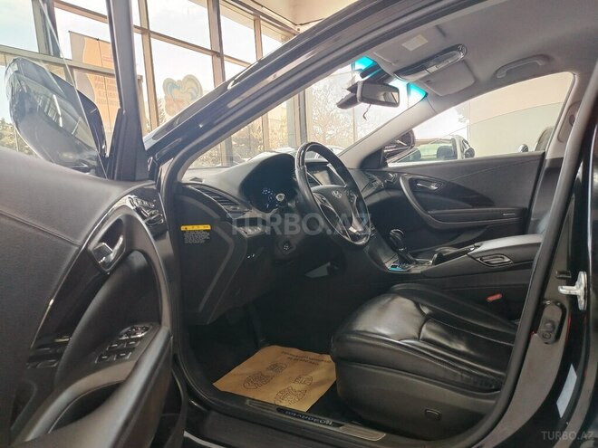 Hyundai Grandeur 2015, 215,000 km - 2.2 л - Sumqayıt