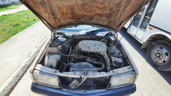 Mercedes 190 1990, 390,000 km - 2.0 l - Bakı