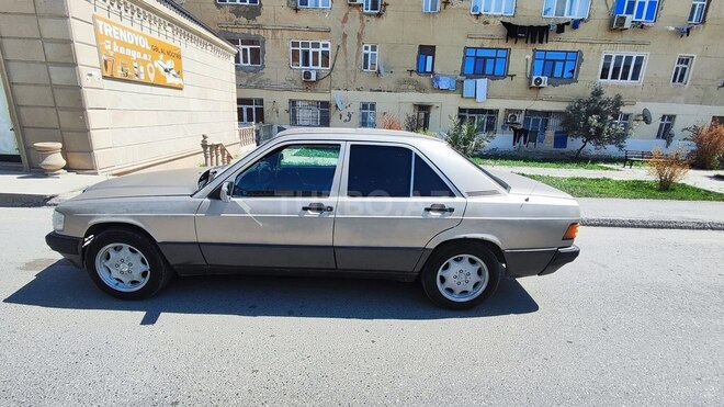 Mercedes 190 1990, 390,000 km - 2.0 l - Bakı