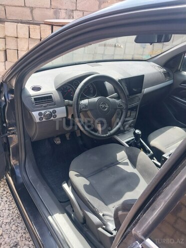 Opel Astra 2006, 320,000 km - 1.4 l - Sumqayıt