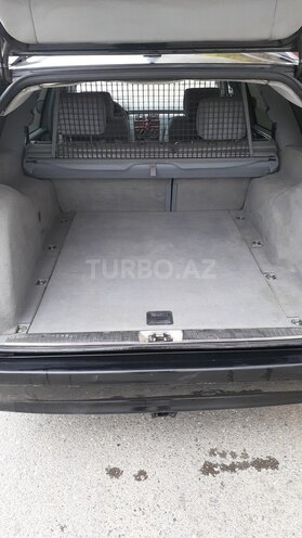 Mercedes 200 2002, 348,000 km - 2.0 л - Quba