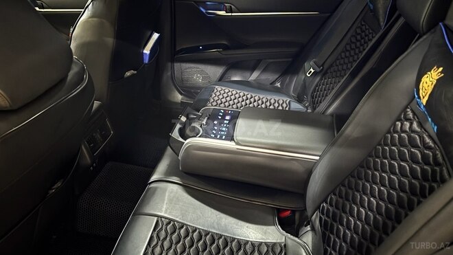 Toyota Camry 2019, 70,500 km - 2.5 l - Bakı