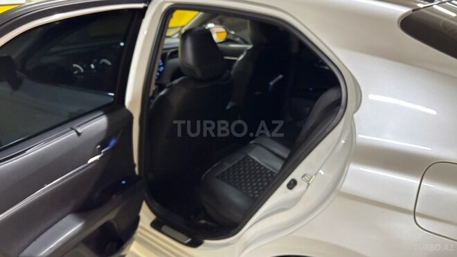 Toyota Camry 2019, 70,500 km - 2.5 l - Bakı