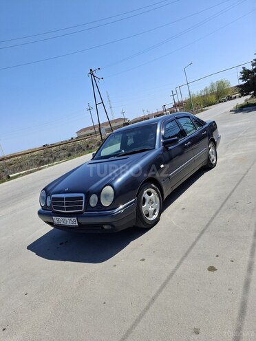 Mercedes E 230 1997, 384,000 km - 2.3 l - Bakı
