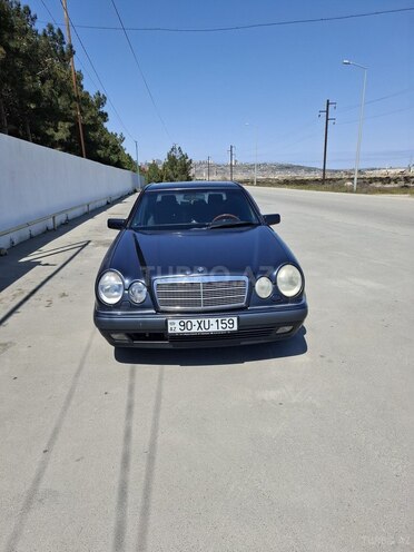 Mercedes E 230 1997, 384,000 km - 2.3 l - Bakı