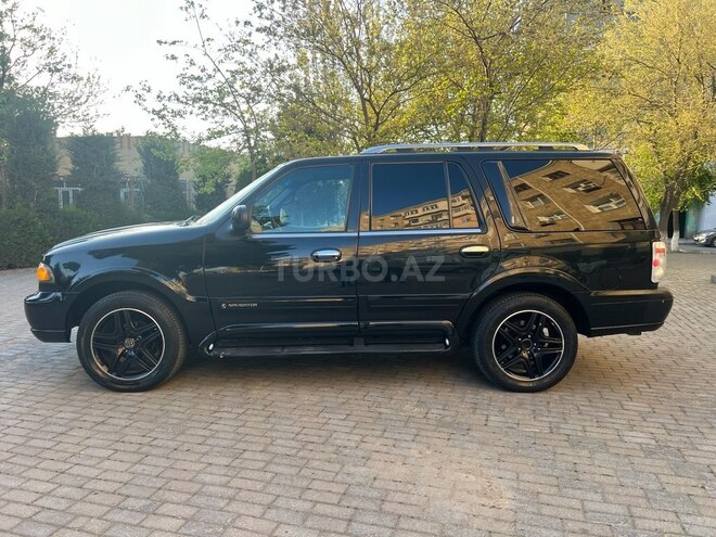 Lincoln Navigator 1998, 149,650 km - 5.4 l - Sumqayıt