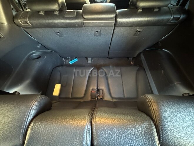 Hyundai Santa Fe-14