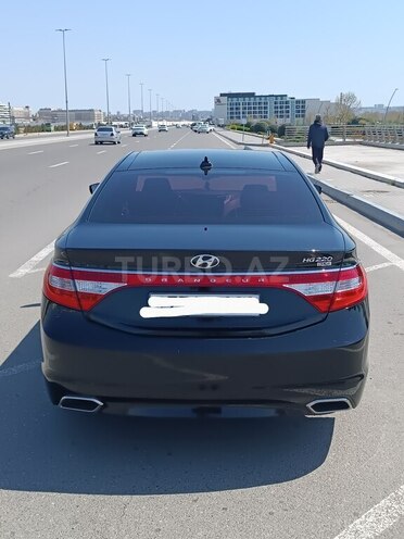 Hyundai Grandeur 2015, 100,000 km - 2.2 л - Bakı