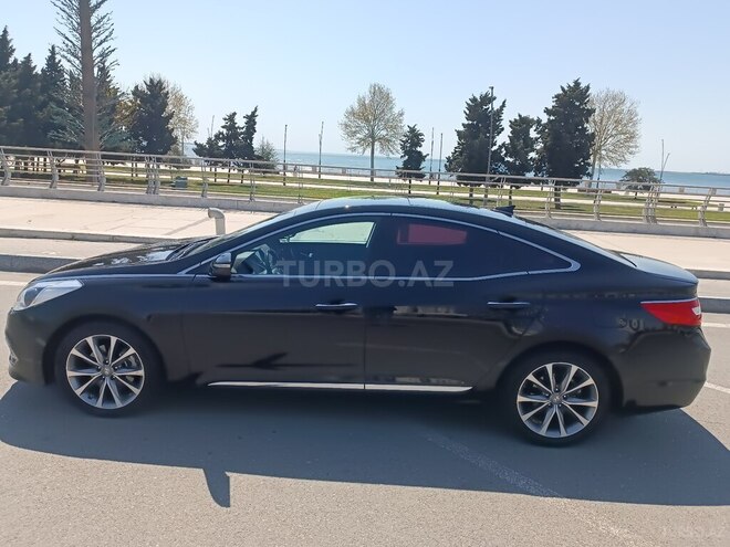 Hyundai Grandeur 2015, 100,000 km - 2.2 л - Bakı