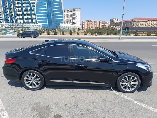 Hyundai Grandeur 2015, 100,000 km - 2.2 л - Bakı