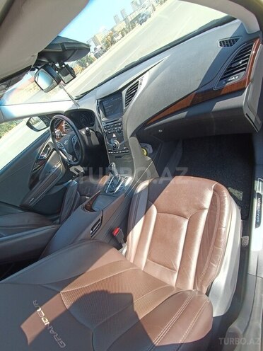Hyundai Grandeur 2015, 100,000 km - 2.2 л - Bakı