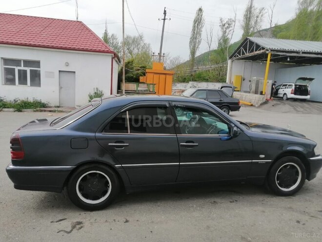 Mercedes C 250 d 1998, 301,500 km - 2.5 l - Şəki