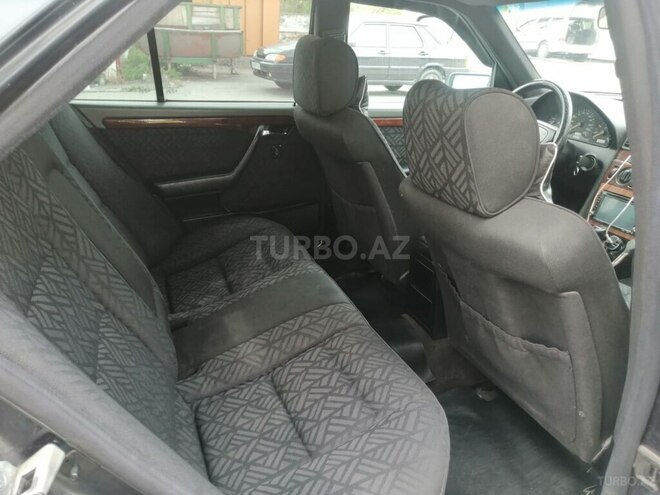 Mercedes C 250 d 1998, 301,500 km - 2.5 l - Şəki