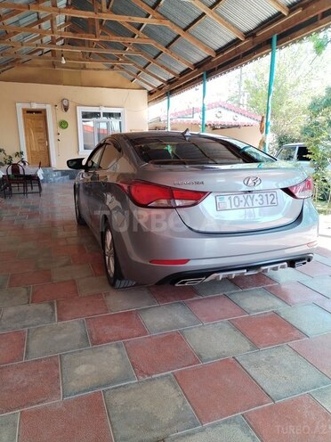 Hyundai Elantra 2015, 120,000 km - 1.8 l - Ağcabədi