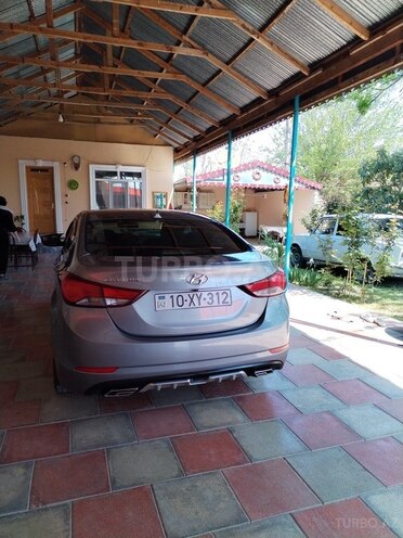 Hyundai Elantra 2015, 120,000 km - 1.8 l - Ağcabədi
