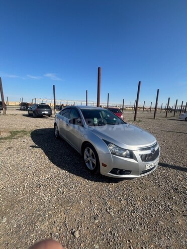 Chevrolet Cruze 2015, 202,450 km - 1.4 л - Tovuz