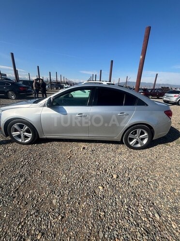 Chevrolet Cruze 2015, 202,450 km - 1.4 л - Tovuz