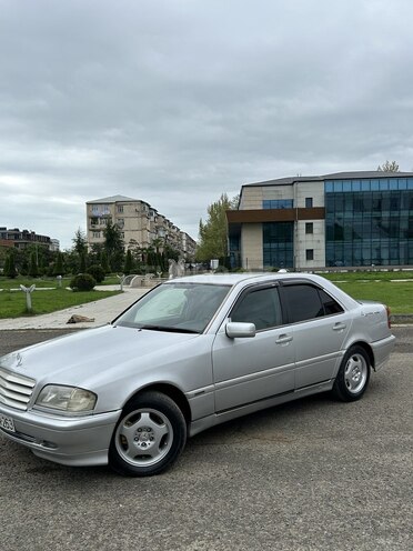 Mercedes C 180 1995, 380,000 km - 1.8 l - Lənkəran