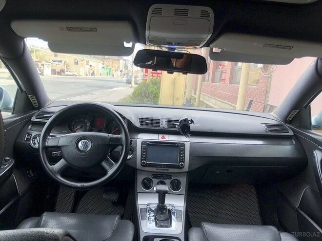 Volkswagen Passat 2005, 235,800 km - 2.0 l - Bakı