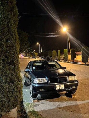 Mercedes C 200 1999, 240,000 km - 2.0 l - Ağcabədi