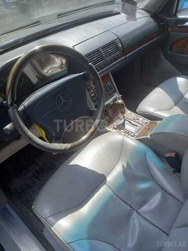 Mercedes S 320 1995, 490,000 km - 3.2 l - Zaqatala