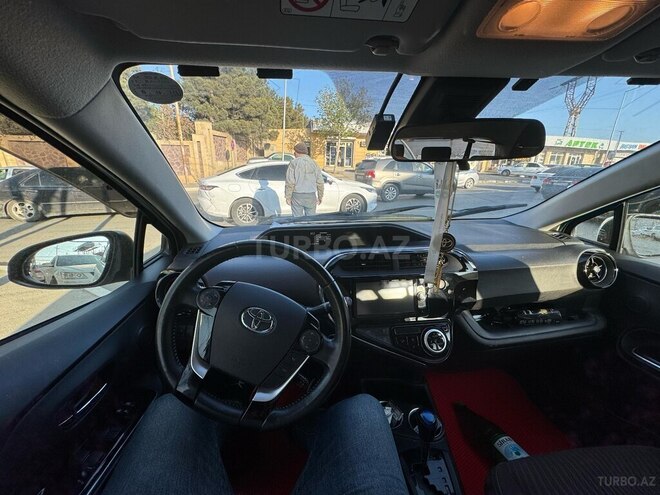 Toyota Aqua 2017, 124,000 km - 1.5 l - Bakı