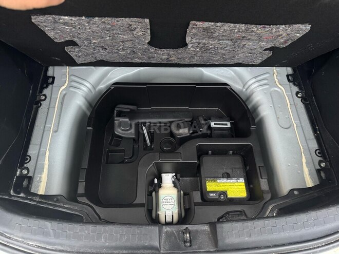 Toyota Aqua 2017, 124,000 km - 1.5 l - Bakı