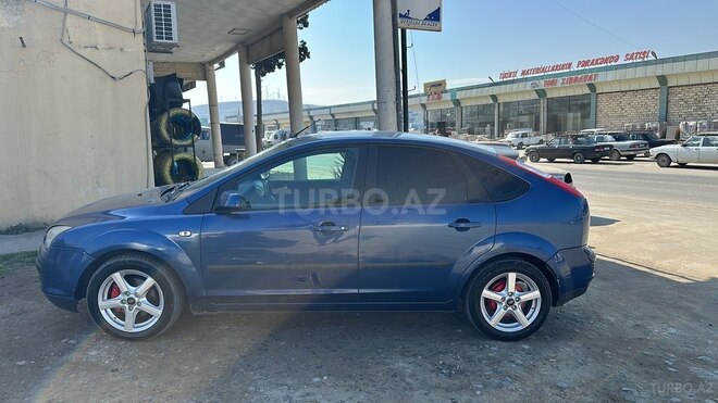 Ford Focus 2007, 335,000 km - 1.6 l - Şirvan