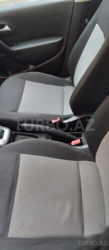 Volkswagen Polo 2013, 137,000 km - 1.6 l - Bakı