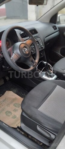 Volkswagen Polo 2013, 137,000 km - 1.6 l - Bakı