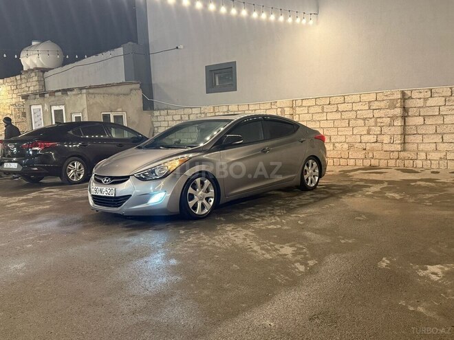 Hyundai Elantra 2011, 320,000 km - 1.6 l - Bakı