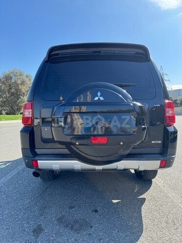 Mitsubishi Pajero 2007, 172,000 km - 3.0 l - Bakı
