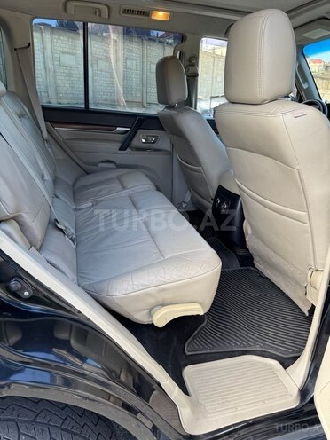 Mitsubishi Pajero 2007, 172,000 km - 3.0 l - Bakı