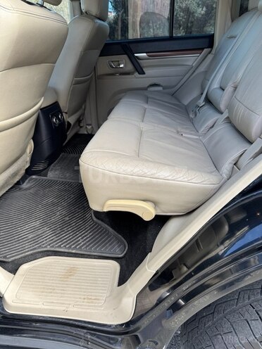 Mitsubishi Pajero 2007, 172,000 km - 3.0 l - Bakı