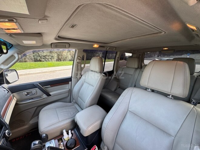 Mitsubishi Pajero 2007, 172,000 km - 3.0 l - Bakı