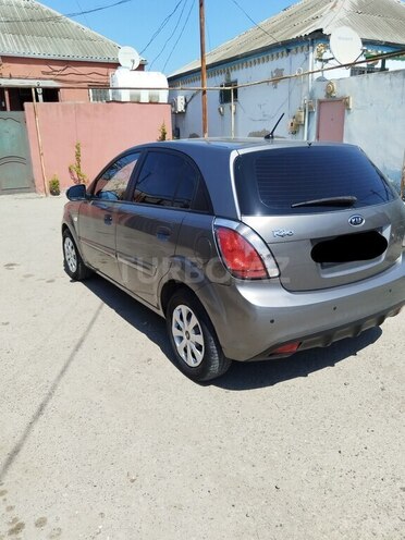 Kia Rio 2010, 205,000 km - 1.4 л - Bakı