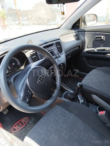 Kia Rio 2010, 205,000 km - 1.4 л - Bakı