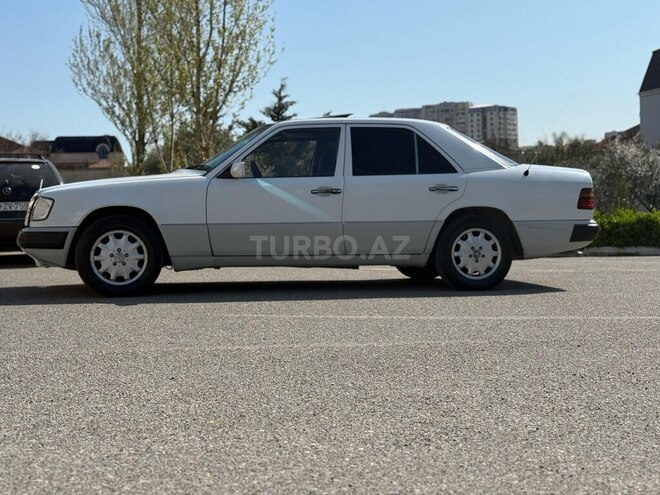 Mercedes E 200 d 1992, 340,000 km - 2.0 л - Bakı