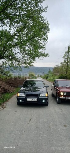 Mercedes C 200 1995, 99,000 km - 2.0 l - Zaqatala