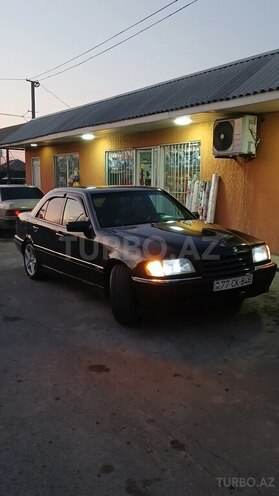 Mercedes C 200 1995, 99,000 km - 2.0 l - Zaqatala