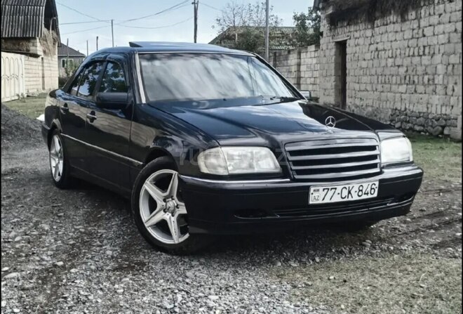 Mercedes C 200 1995, 99,000 km - 2.0 l - Zaqatala