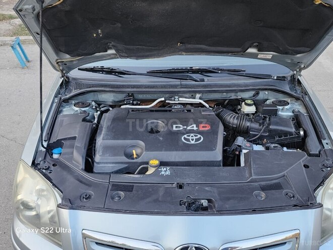 Toyota Avensis 2008, 180,000 km - 2.0 л - Bakı