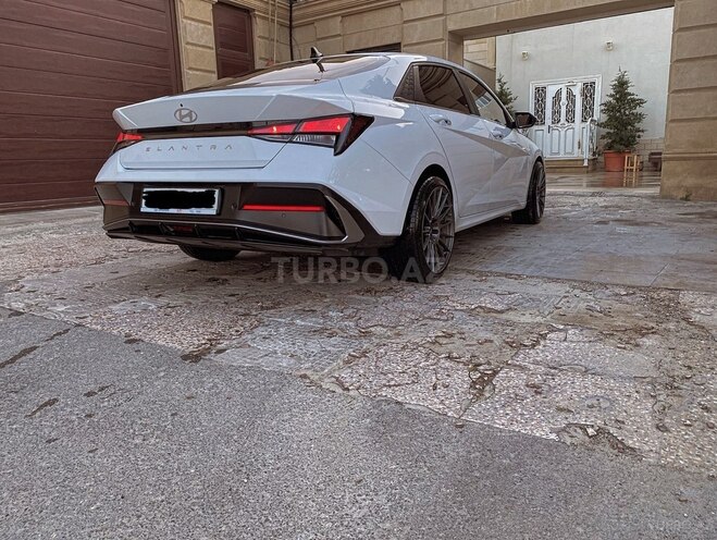 Hyundai Elantra 2024, 21,000 km - 1.6 л - Bakı