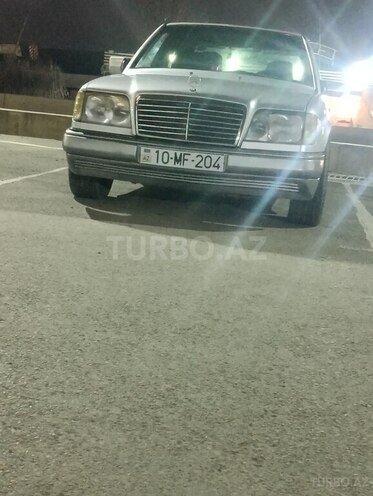 Mercedes E 220 1994, 500,000 km - 2.2 l - Bakı