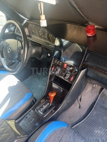Mercedes E 220 1994, 500,000 km - 2.2 l - Bakı