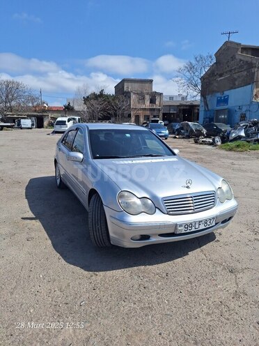 Mercedes C 240 2000, 530,000 km - 2.6 l - Bakı